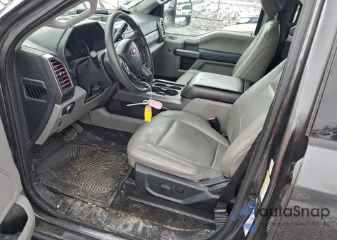 2020 Ford F350 Super Duty z USA, uszkodzony, nr VIN 1FT8W3BTXLEC69110